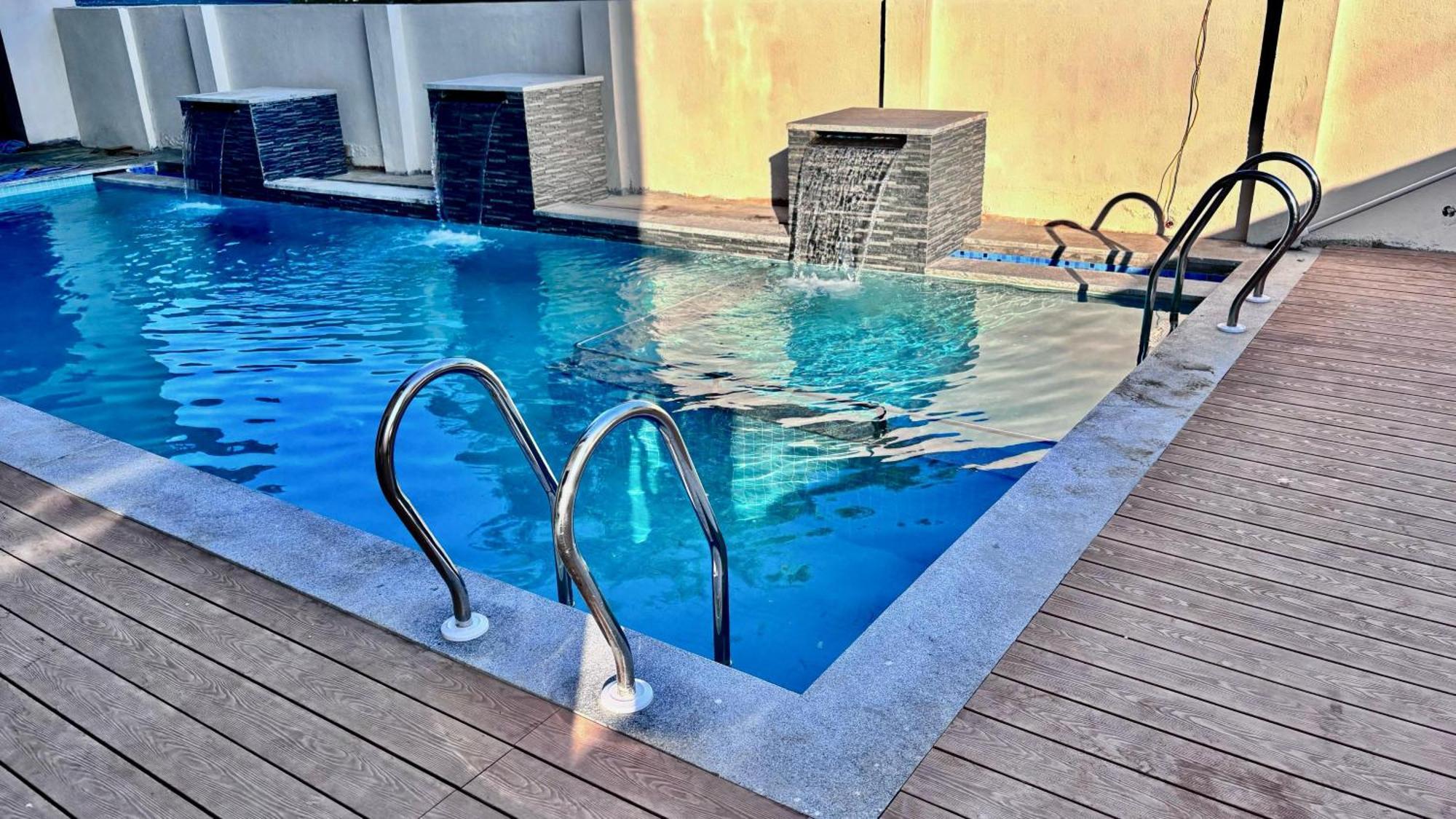 Hotel Castle Manor - Auroville Beach Puducherry Zewnętrze zdjęcie
